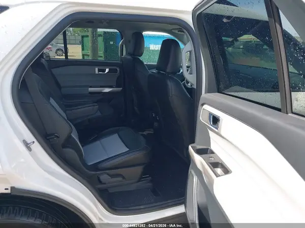 1FMSK7DHXNGC50979 2022 FORD EXPLORER - Image 8