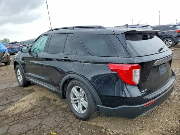 1FMSK7DHXPGA05019 2023 FORD EXPLORER - Image 2