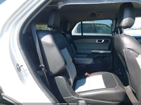 1FMSK7DHXPGA37694 2023 FORD EXPLORER - Image 8
