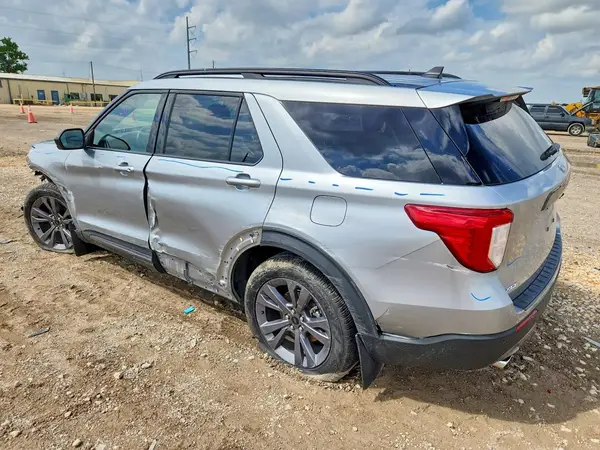 1FMSK7DHXPGB49878 2023 FORD EXPLORER - Image 2