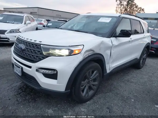 1FMSK7DHXPGB87627 2023 FORD EXPLORER - Image 2