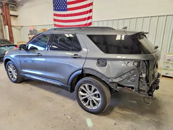 1FMSK7DHXPGB89510 2023 FORD EXPLORER - Image 2