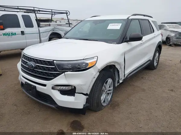 1FMSK7DHXPGB93265 2023 FORD EXPLORER - Image 2
