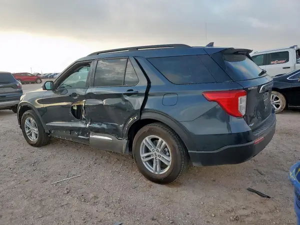 1FMSK7DHXPGC25468 2023 FORD EXPLORER - Image 2