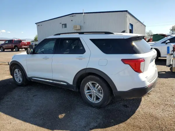 1FMSK7DHXRGA02575 2024 FORD EXPLORER - Image 2