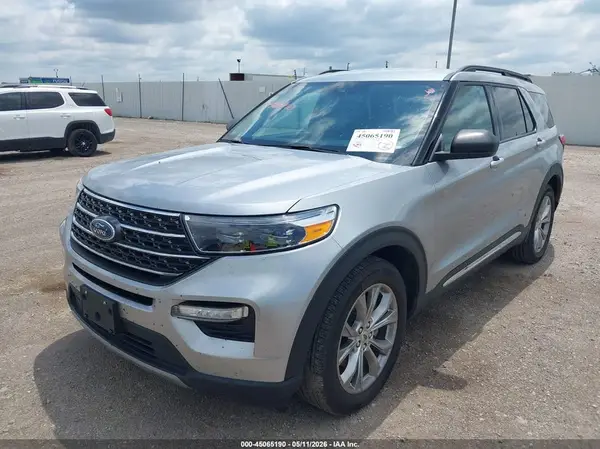 1FMSK7DHXRGA37665 2024 FORD EXPLORER - Image 2