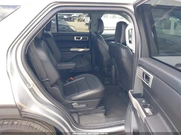 1FMSK7DHXRGA37665 2024 FORD EXPLORER - Image 8