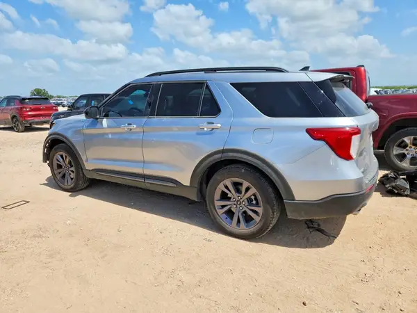 1FMSK7DHXRGA45314 2024 FORD EXPLORER - Image 2
