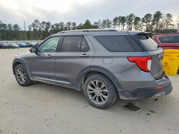1FMSK7FH0NGA29792 2022 FORD EXPLORER - Image 2