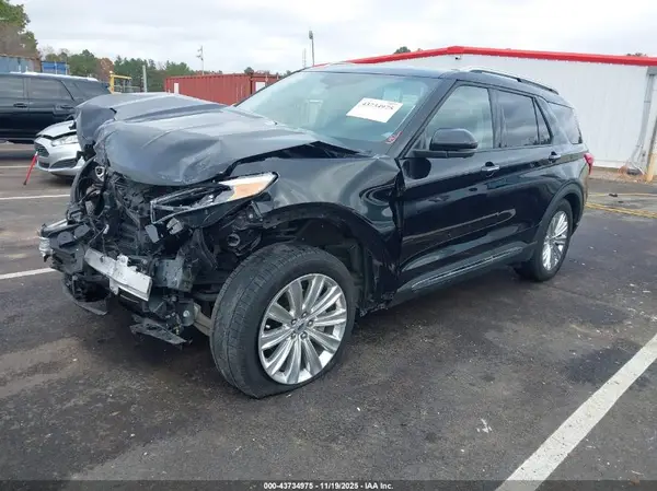 1FMSK7FH0NGA57284 2022 FORD EXPLORER - Image 2