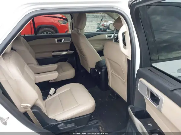 1FMSK7FH0NGA62789 2022 FORD EXPLORER - Image 8