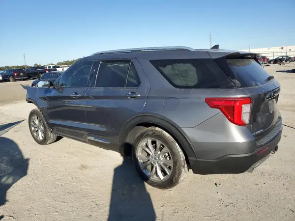 1FMSK7FH0NGA83450 2022 FORD EXPLORER - Image 2