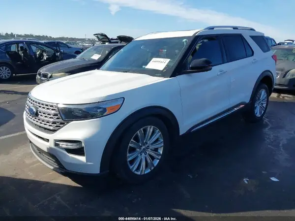 1FMSK7FH0NGB71026 2022 FORD EXPLORER - Image 2