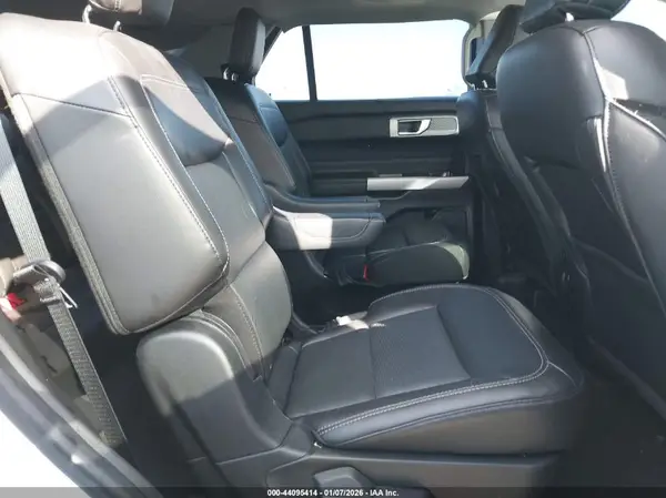 1FMSK7FH0NGB71026 2022 FORD EXPLORER - Image 8