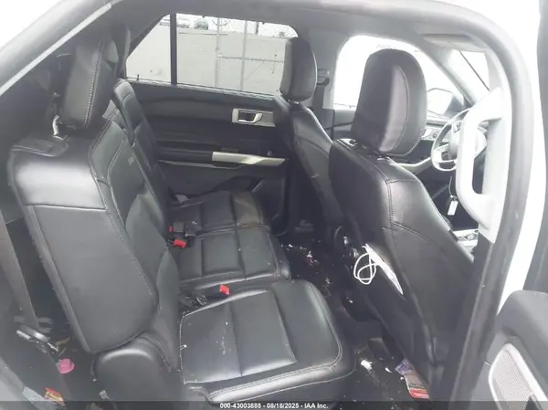 1FMSK7FH1MGB51270 2021 FORD EXPLORER - Image 8