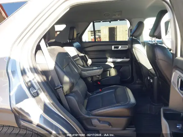 1FMSK7FH1NGA56659 2022 FORD EXPLORER - Image 8