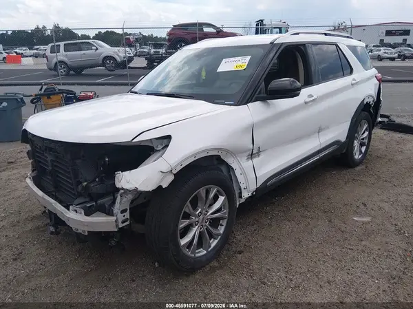1FMSK7FH1NGA61747 2022 FORD EXPLORER - Image 2