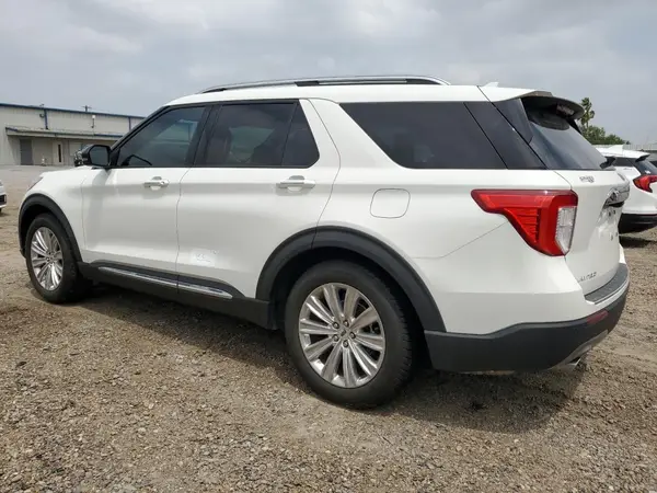 1FMSK7FH1NGA75986 2022 FORD EXPLORER - Image 2