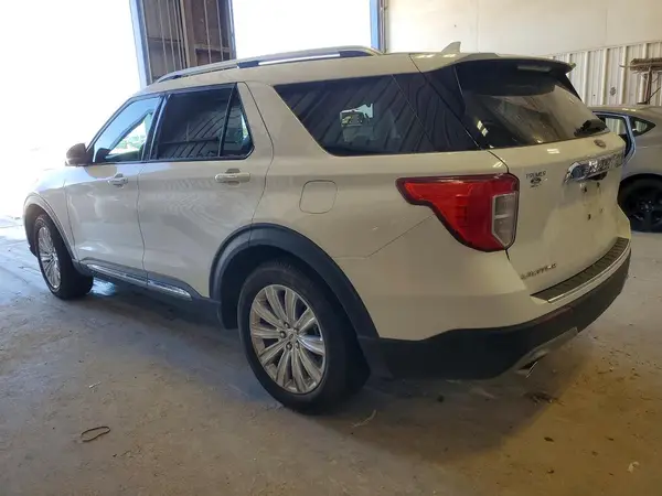 1FMSK7FH1NGA78158 2022 FORD EXPLORER - Image 2