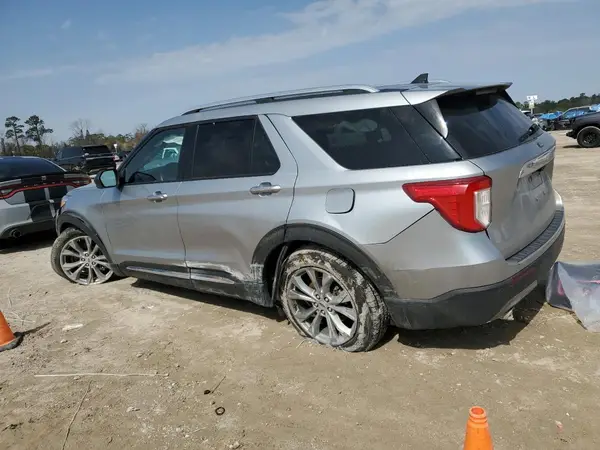 1FMSK7FH1NGA79598 2022 FORD EXPLORER - Image 2