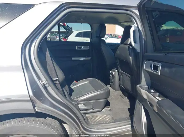 1FMSK7FH1NGA95204 2022 FORD EXPLORER - Image 8