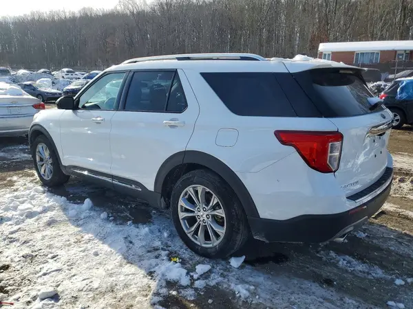1FMSK7FH1RGA03160 2024 FORD EXPLORER - Image 2