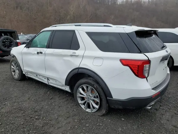1FMSK7FH1RGA29645 2024 FORD EXPLORER - Image 2