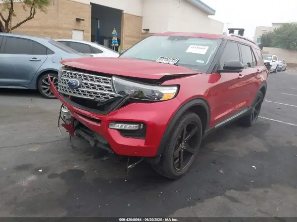 1FMSK7FH2MGC14702 2021 FORD EXPLORER - Image 2