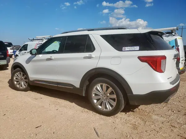 1FMSK7FH2NGC39049 2022 FORD EXPLORER - Image 2