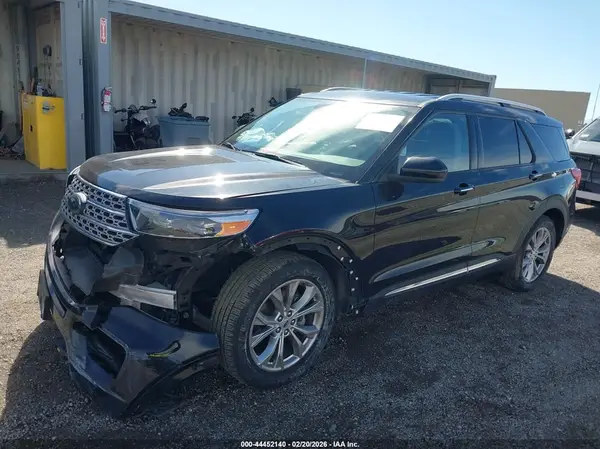 1FMSK7FH2PGA86479 2023 FORD EXPLORER - Image 2