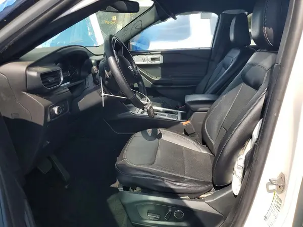 2020 FORD EXPLORER auction photo 7