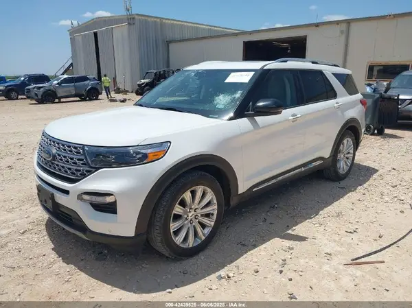 1FMSK7FH3MGA40249 2021 FORD EXPLORER - Image 2