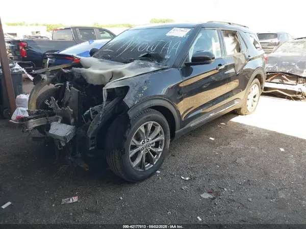 1FMSK7FH3MGB03446 2021 FORD EXPLORER - Image 2