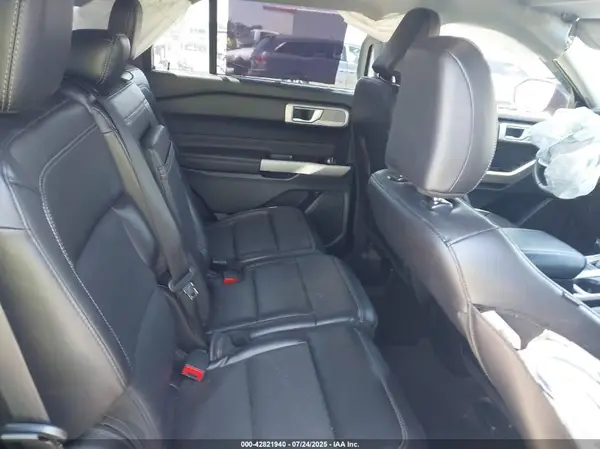 1FMSK7FH3NGA51642 2022 FORD EXPLORER - Image 8