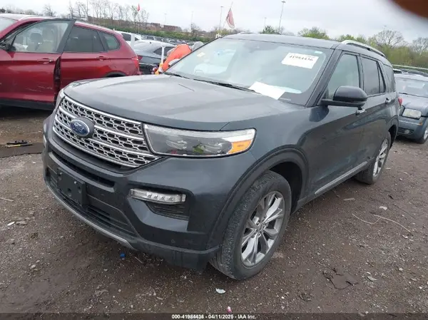 1FMSK7FH3NGB23956 2022 FORD EXPLORER - Image 2