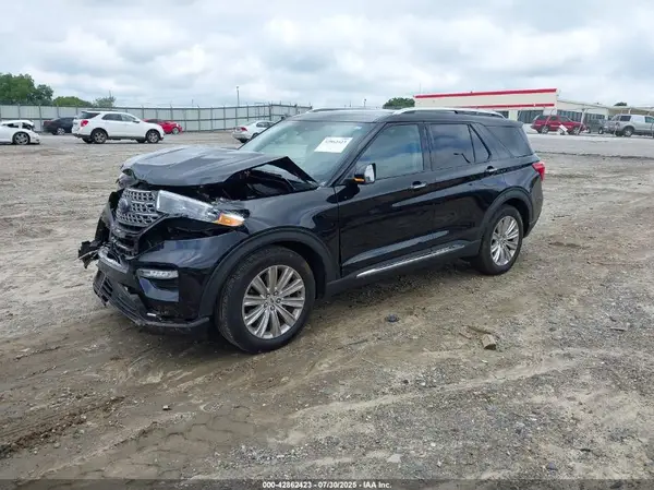 1FMSK7FH3RGA49802 2024 FORD EXPLORER - Image 2