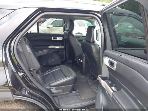 1FMSK7FH3RGA49802 2024 FORD EXPLORER - Image 8