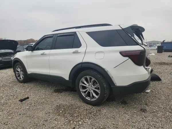 1FMSK7FH4MGA22522 2021 FORD EXPLORER - Image 2