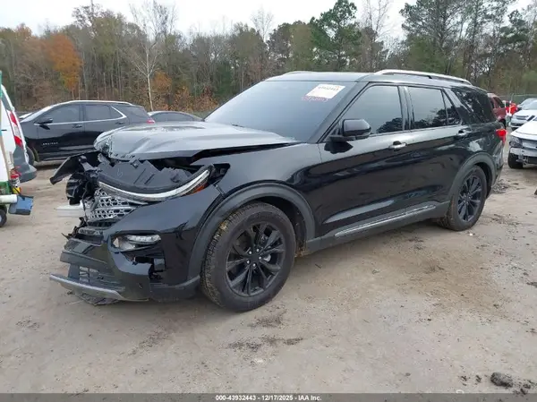1FMSK7FH4NGA88022 2022 FORD EXPLORER - Image 2