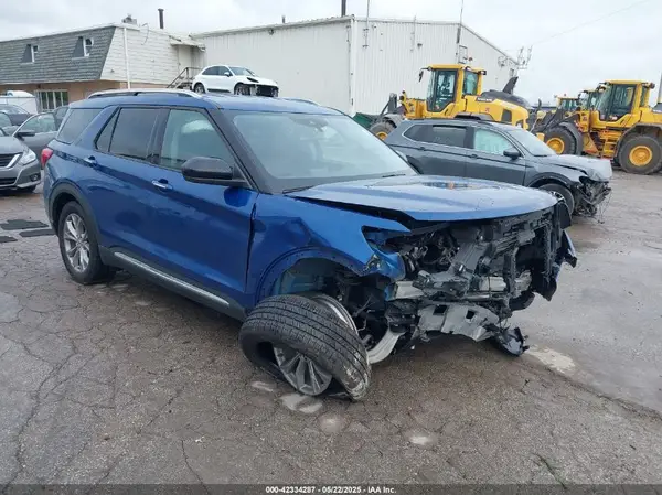 1FMSK7FH4NGB05630 2022 FORD EXPLORER - Image 1
