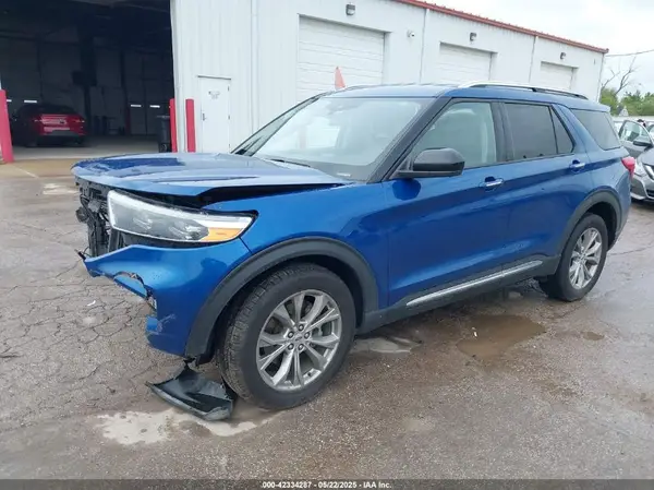 1FMSK7FH4NGB05630 2022 FORD EXPLORER - Image 2
