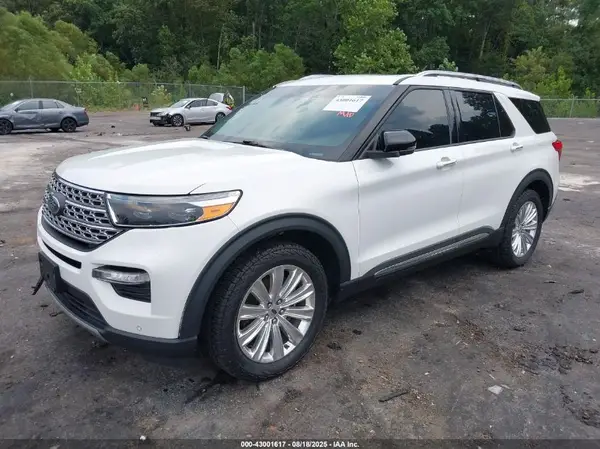 1FMSK7FH4NGC45449 2022 FORD EXPLORER - Image 2