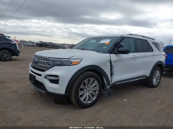 1FMSK7FH4RGA83439 2024 FORD EXPLORER - Image 2