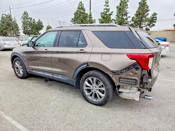 1FMSK7FH5MGB03609 2021 FORD EXPLORER - Image 2