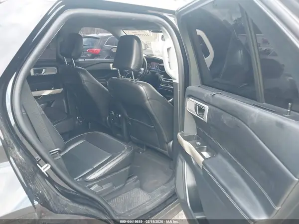 1FMSK7FH5MGB33712 2021 FORD EXPLORER - Image 8