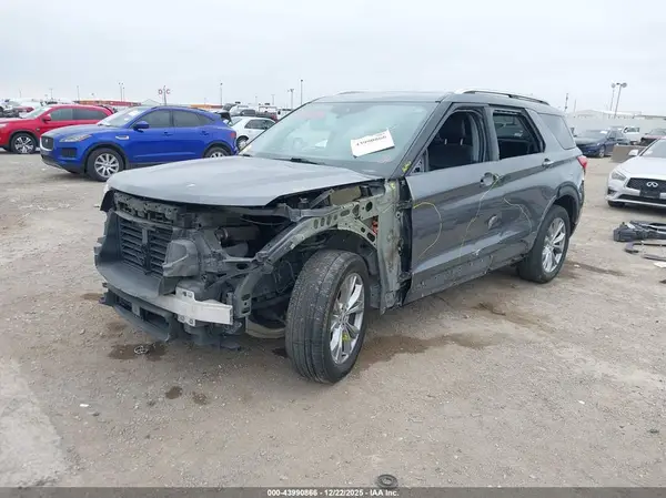 1FMSK7FH5MGC48200 2021 FORD EXPLORER - Image 2