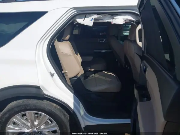 1FMSK7FH5MGC48617 2021 FORD EXPLORER - Image 8