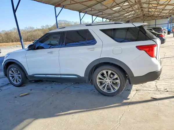 1FMSK7FH5NGA61136 2022 FORD EXPLORER - Image 2