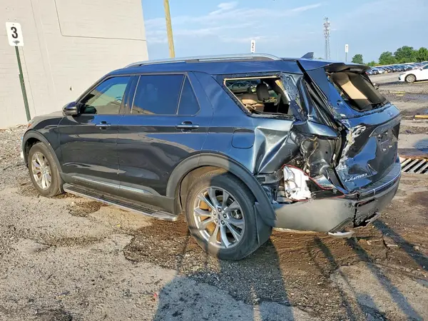 1FMSK7FH5NGB45389 2022 FORD EXPLORER - Image 2