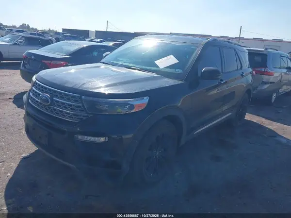1FMSK7FH5PGA07998 2023 FORD EXPLORER - Image 2